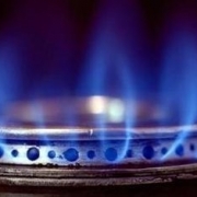 Ekonomikas ministrs uzklausa piketētājus un informē par aktivitātēm dabasgāzes tarifu samazināšanā Thumbnail